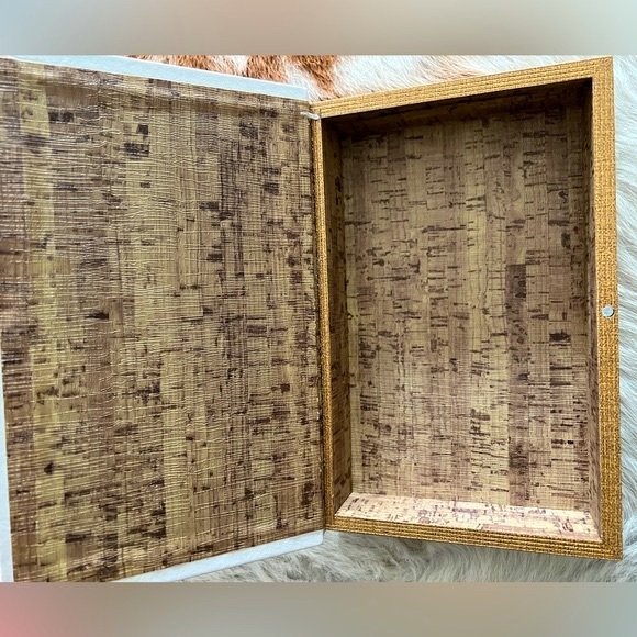 3 Nesting Paris Effiel Tower Distressed Storage CORK Books Monochrome GOLD EUC - Picture 10 of 13